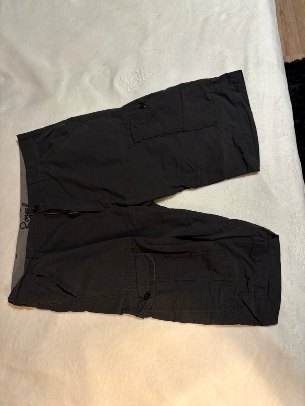 Men's Black Cargo Shorts with Multiple Utility Pockets